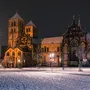 St.-Paulus-Dom vom Domplatz aus im Winter