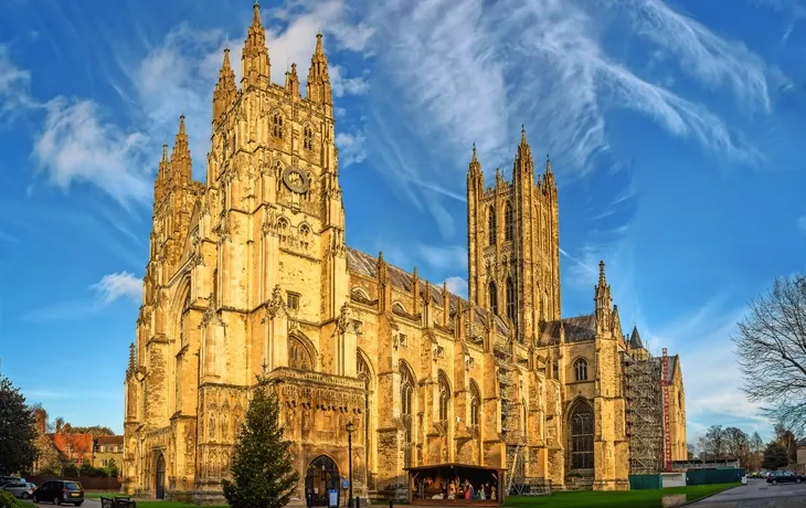 Canterbury-Kathedrale in den Sonnenuntergangstrahlen, England