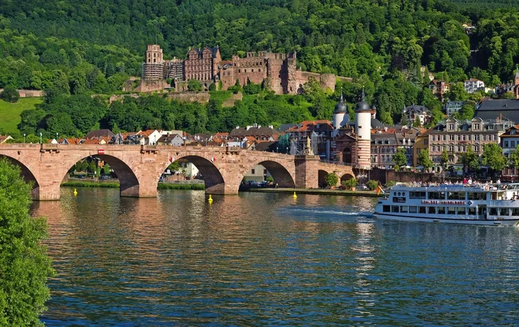 Schifffahrt auf dem Neckar