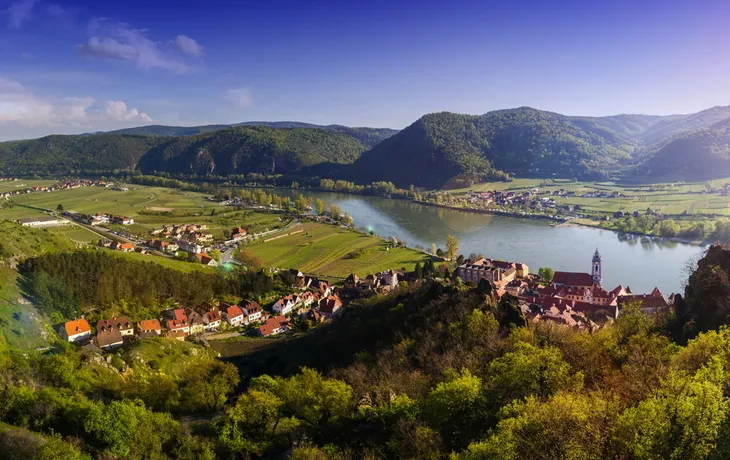 Luftbild von Dürnstein in der Wachau in Österreich