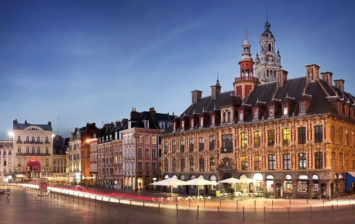 Lille Grand-Platz in den frühen Abendstunden - Frankreich