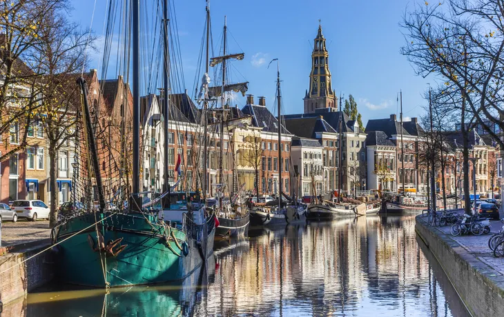 Segelschiff am Hoge der Aa in Groningen, Niederlande