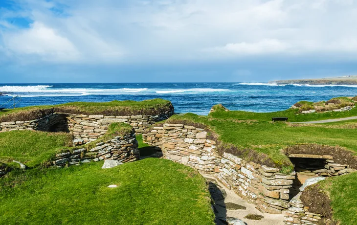 Skara Brae, eine jungsteinzeitliche Siedlung auf Orkney, einem Archipel in Schottland